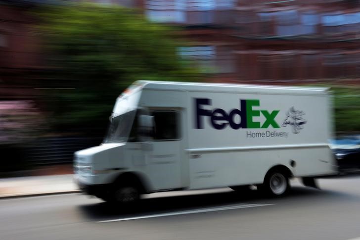 FedEx Reports Mixed Q1 Results as Earnings Beat, Revenue Misses