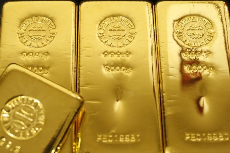 Gold sticks to $1,800, copper boosted by China COVID reopening