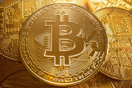 Bitcoin: $250K as early as 2023? - Gold rush mood reaches financial institutions