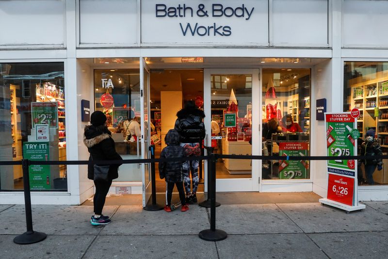 Hedge fund Third Point takes stake in Bath & Body Works, pushes for board changes