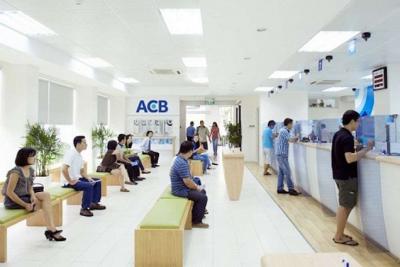 ACB - Vững bước trước khó khăn