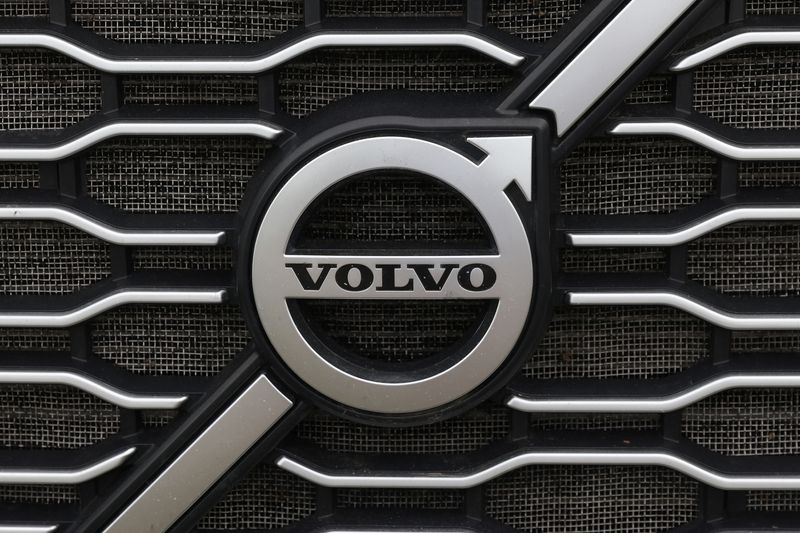 Volvo Car takes full ownership of Zenseact