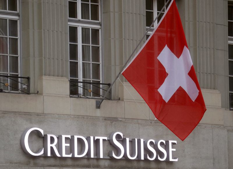 Credit Suisse may halve 2022 bonus pool -Bloomberg News