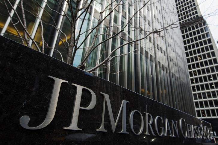 JPMorgan earnings beat by $0.46, revenue topped estimates