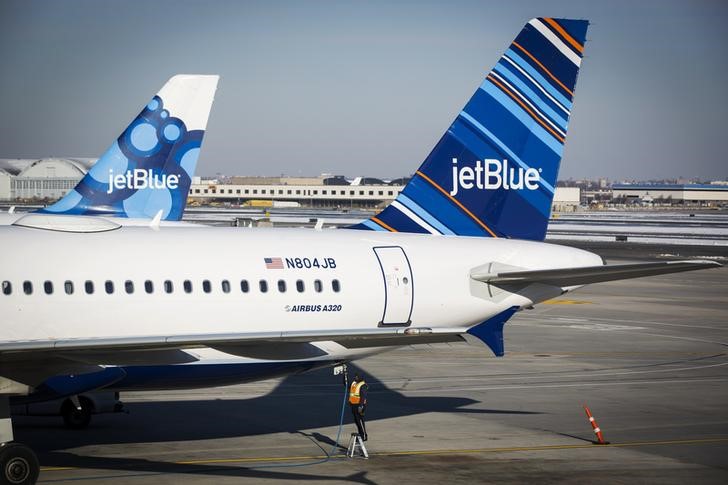 Fenway Park and JetBlue Park are now a part of the Applied UV air purifier revolution