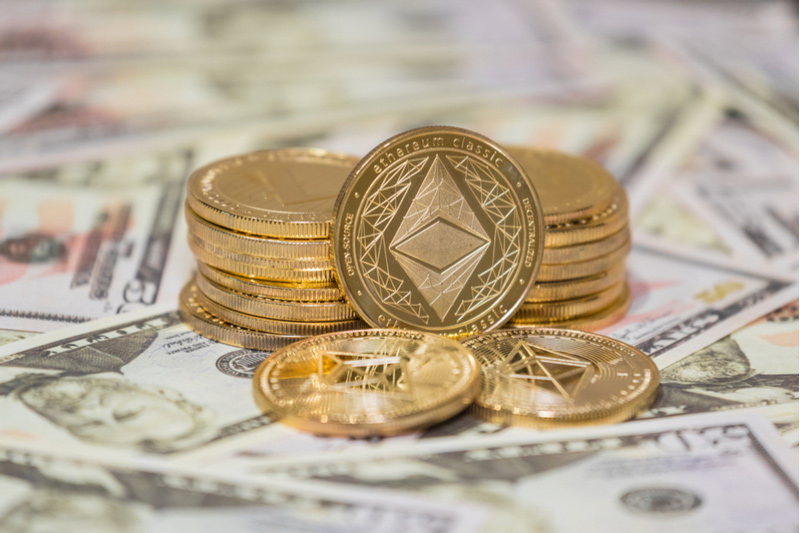 Ethereum giao dịch trong sắc đỏ, giảm 10%