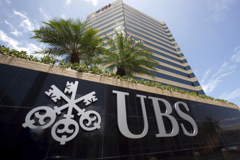 Chứng khoán Châu Âu cao hơn; UBS tỏa sáng nhờ lợi nhuận tăng vọt