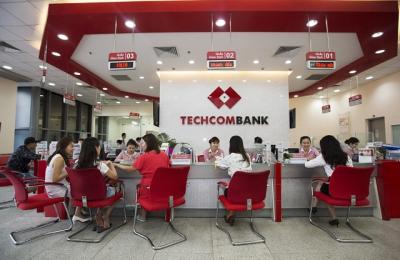 Con gái Chủ tịch Techcombank đã mua thành công 22.5 triệu cp