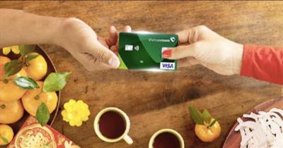 Thu 270 đầu phí nhưng Visa, Mastercard không chịu giảm cho khách hàng