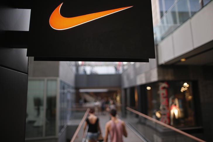 Nike báo cáo doanh thu thấp hơn kì vọng trong quý 1 khi chuỗi cung ứng bị gián đoạn