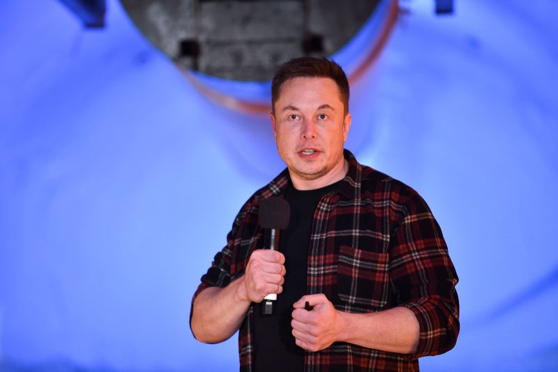 Giám đốc Tesla, Elon Musk nói rằng chính phủ Mỹ không nên quản lý tiền điện tử