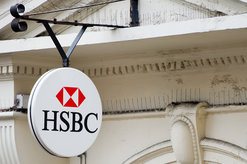 HSBC báo cáo lợi nhuận quý III tăng 76%, có kế hoạch mua lại CP trị giá 2 tỷ USD