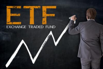 VNM ETF tiếp tục bán ròng cổ phiếu khi VN-Index vượt 1,400 điểm