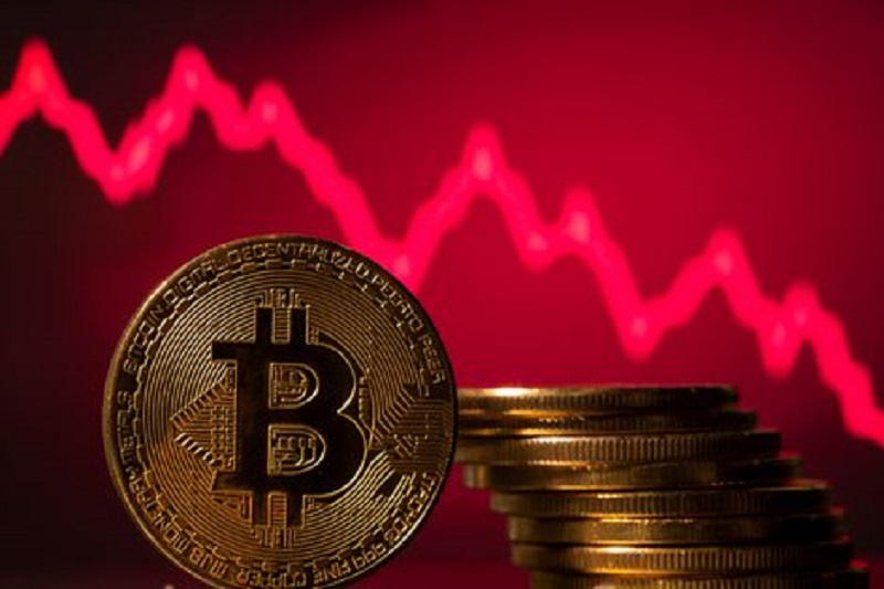 Bitcoin giảm mạnh về 34.720 USD khi ông Putin phát động quân sự tại Ukraine